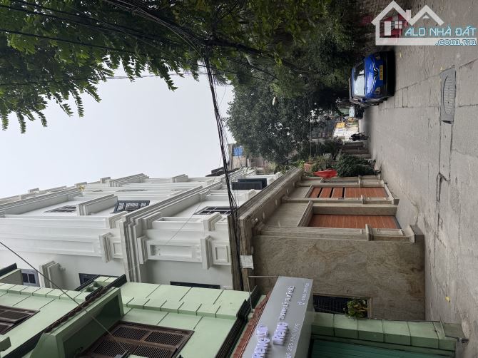 Phân lô Trung Ương Đảng - Lô Góc - Phố Vọng - Hai Bà - 6 tầng - thang máy - ô tô tránh