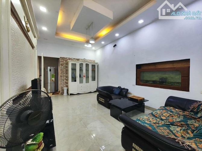 BÁN NHÀ THÁI THỊNH – 42m² x 5 TẦNG – NHỈNH 7 TỶ – KHU SẦM UẤT, AN SINH ĐỈNH