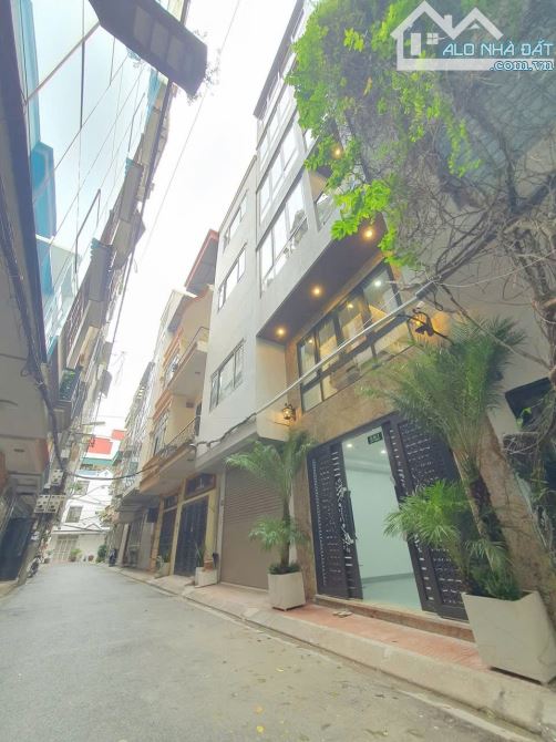 Ô TÔ TRÁNH - PHÂN LÔ TÂY HỒ- VÕ CHÍ CÔNG- LÔ GÓC - MẶT TIÊN RỘNG THOÁNG- 45M2*5 TẦNG