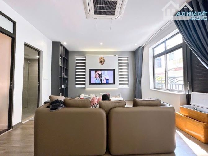 SIÊU PHẨM PHỐ VỌNG – 6 TẦNG THANG MÁY, PHÂN LÔ Ô TÔ TRÁNH - KINH DOANH VĂN PHÒNG