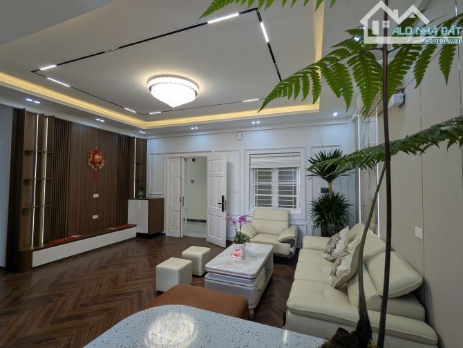 CC Đội Cấn - Khu Vip - An Ninh 24/7 - Trung Tâm Ba Đình Nhiều Tiện Ích