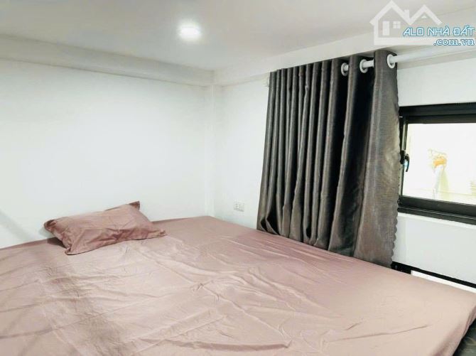 Xuân Thuỷ Cầu Giấy 15 tỷ mặt ngõ to oto vào 57m 5 tầng 4’ mặt