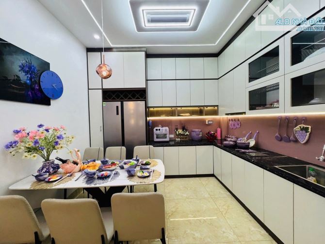 BÁN NHÀ PHỐ HỒNG MAI - HAI BÀ TRƯNG- HÀ NỘI - HƠN 9 TỶ