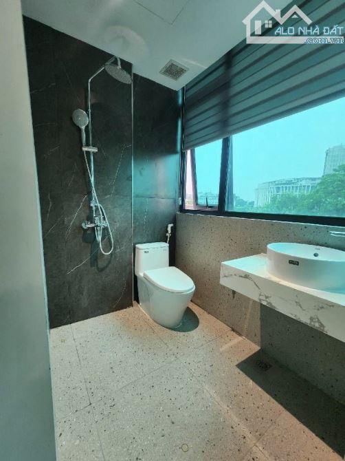 Tôn Đức Thắng 36m – 7 tầng thang máy – 2 thoáng – nội thất đầy đủ – giá 11.45 tỷ