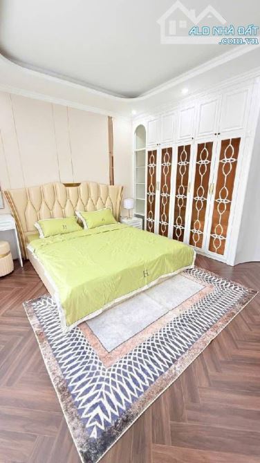 MP QUẬN HAI BÀ TRƯNG 45M , 7 TẦNG NHÀ ĐẸP KINH DOANH