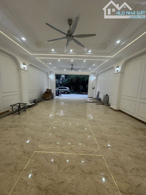 Bán nhà Ngọc Thụy - Long Biện - 115m2 x 6 tầng - Mặt tiền 7m - Container đỗ cửa - KD /VP