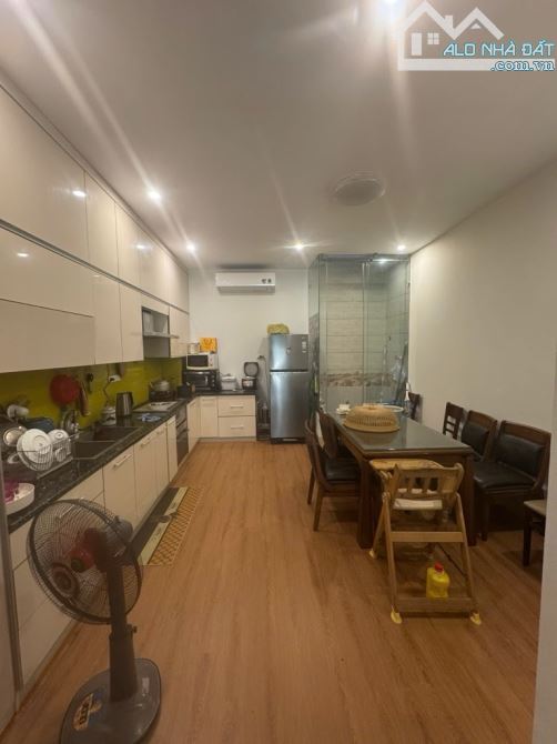 BÁN NHÀ KHU PHÂN LÔ- HAI BÀ TRƯNG HÀ NỘI -DT 68m giá 25,6tỷ có thương lượng