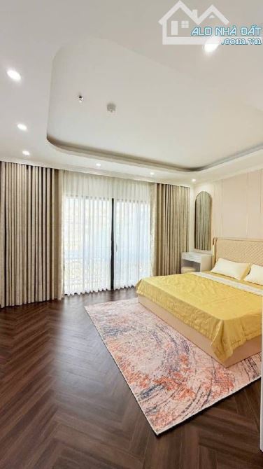 MP QUẬN HAI BÀ TRƯNG 45M , 7 TẦNG NHÀ ĐẸP KINH DOANH