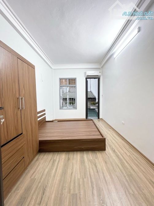 Bán nhà đẹp Lĩnh Nam– Hà Nội LÔ GÓC 2 MẶT THOÁNG 35m2 giá 4,15tỷ