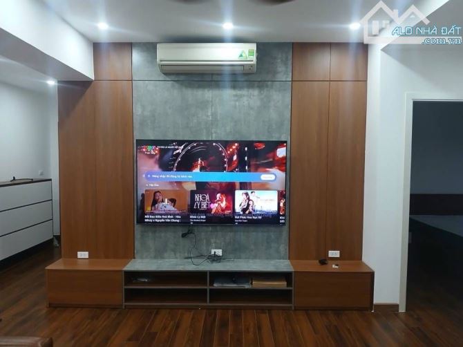Bán nhà Thịnh Hào – 43m x 5T-7tỷ600 – Chủ nhà chuyển trường cho con