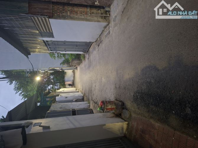 HIẾM bán nhà Tôn Đức Thắng Đống Đa - dân xây - 50m2 - 7 tầng - 5 phút ra Hồ Gươm nhỉnh