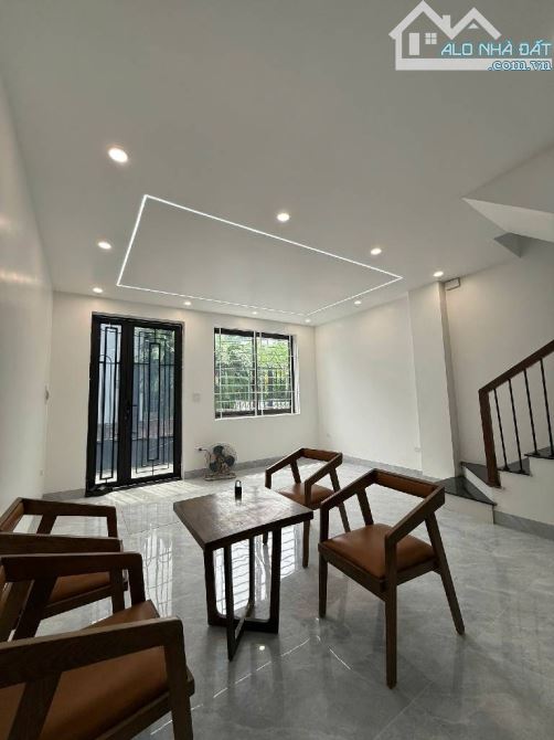 ÂU CƠ – NHỈNH 2 TỶ – NHÀ ĐẸP 2 TẦNG XÂY MỚI – MẶT TIỀN 5M