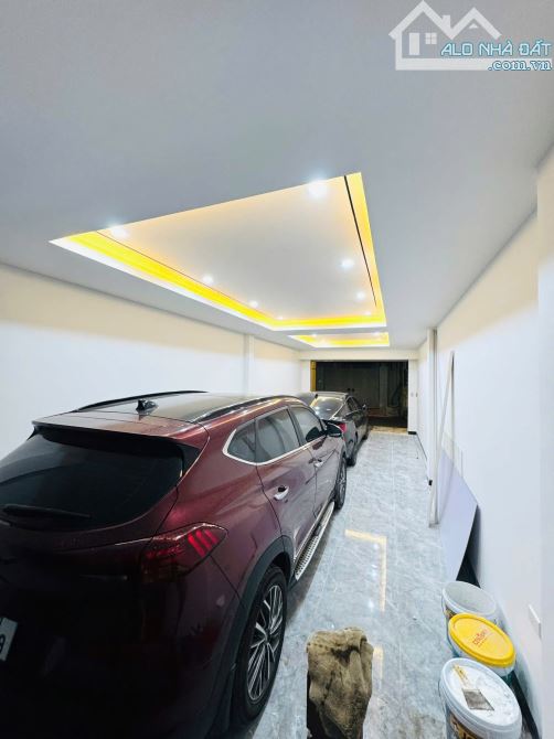 7T thang máy, phân lô vỉa hè Tô Vĩnh Diện, oto tránh đỗ, KD, 2 thoáng, gara - 56m2