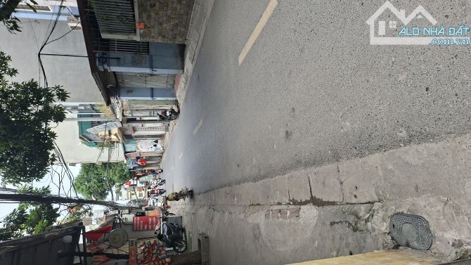 HIẾM bán nhà Tôn Đức Thắng Đống Đa - dân xây - 50m2 - 7 tầng - 5 phút ra Hồ Gươm nhỉnh