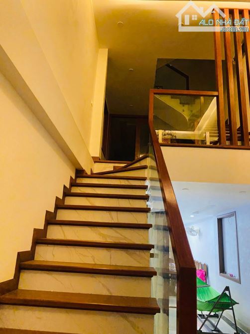 Chỉ 20 Tỷ Sở Hữu Siêu Phẩm Nhà 60m2 Phố Yên Lãng, Hoàng Cầu. 2 Thoáng,Thông 2 ngõ ô tô