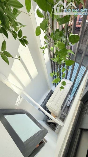 MP QUẬN HAI BÀ TRƯNG 45M , 7 TẦNG NHÀ ĐẸP KINH DOANH