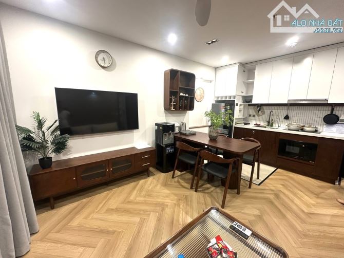 BÁN APARTMENT LIỄU GIAI 140m2, 9T THANG MÁY, MT 8m, 92 TỶ NGÕ ÔTÔ TRÁNH, DÒNG TIỀN 3TỶ/NĂM