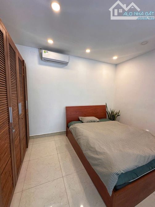 Cho thuê căn hộ 2PN,dt 60m2,rộng thoáng – sát Q1, hỗ trợ 1tr tháng đầu, vào ở ngay