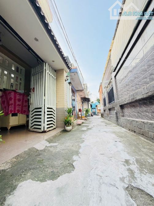 QUẬN 12, BIỆT THỰ MINI 1 LẦU THẠNH LỘC 14 DT 8x10m CHỈ 4.75 TỶ - 6