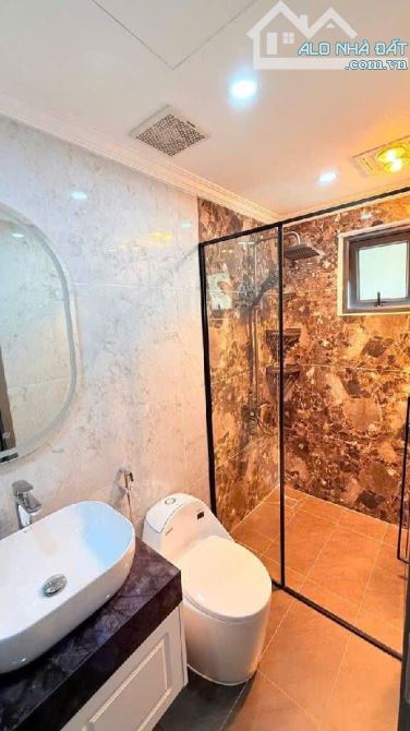 MP ĐẠI LA 40m2 x7tầng THANG MÁY -MT 5m- KINH DOANH