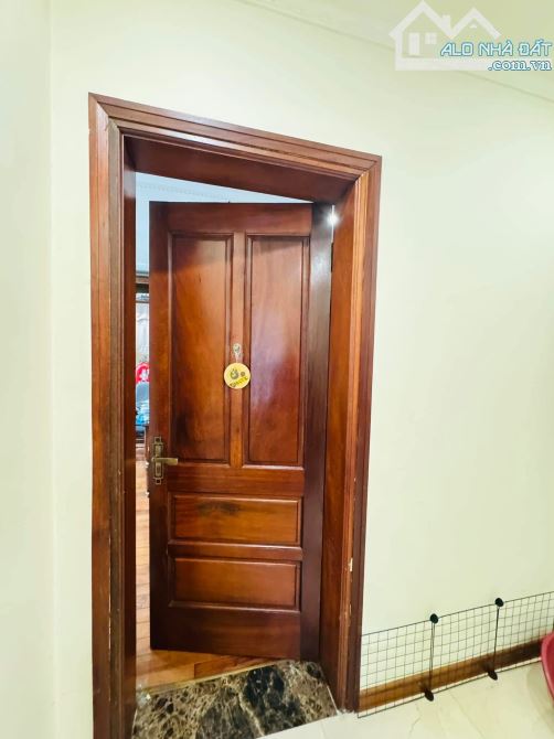 HIẾM LÔ GÓC 2 MẶT ĐƯỜNG DỊCH VỌNG HẬU - CẦU GIẤY 236m2, MT 16m, 127 TỶ TƯƠNG LAI BUILDING