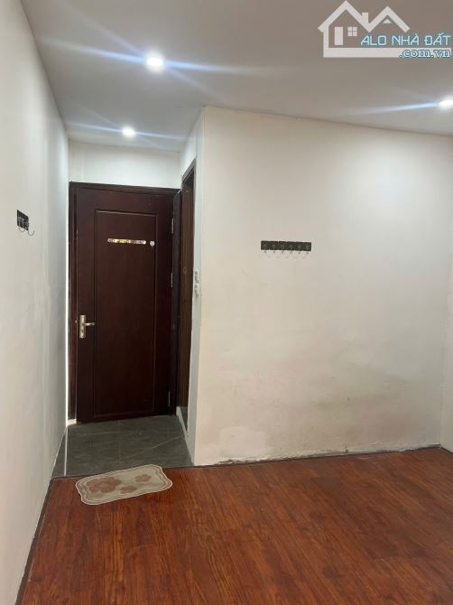 CẦN BÁN NHÀ TRONG PHỐ TÔN ĐỨC THẮNG-ĐÔNG ĐA DT64M2 GIÁ 9,1TY