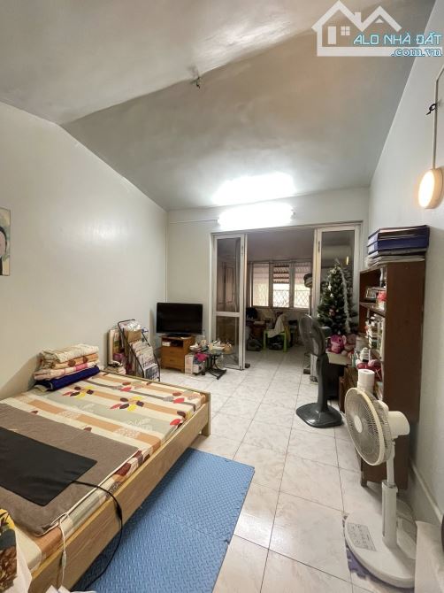 Bán nhà Nguyễn An Ninh, DT 55m x 3 tầng, mặt tiền 3.4m, 14.8 tỷ đồng