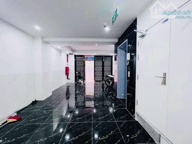 CCMN 6 TẦNG – THANG MÁY – 12 PHÒNG KHÉP KÍN – DÒNG TIỀN 55TR/THÁNG – LÊ QUANG ĐẠO