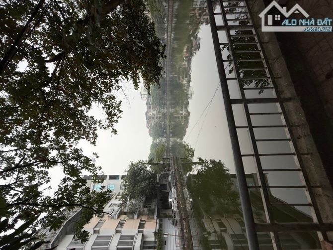 Bán gấp nhà phố Võ Thị Sáu-40m2-5 tầng-3 ngủ-5m rộng-8m dài