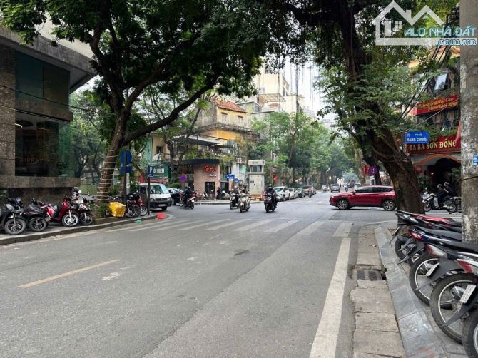 Chủ nhà cần bán MẶT PHỐ Hàn Thuyên 275m2, sẵn chuyển đổi xây tòa cao tầng, MT 12m