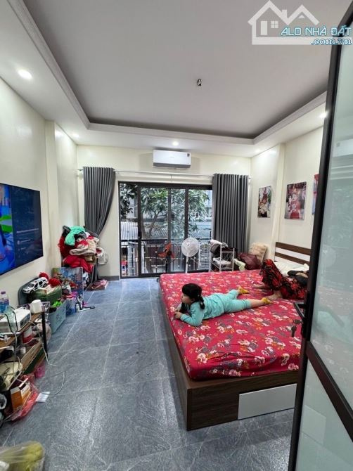 SIÊU PHẨM 33m2 OTO ĐỖ CỬA-MẶT TIỀN KHỦNG-NỞ HẬU-VÀI BƯỚC RA PHỐ-TƯƠNG LAI RỰC RỠ!