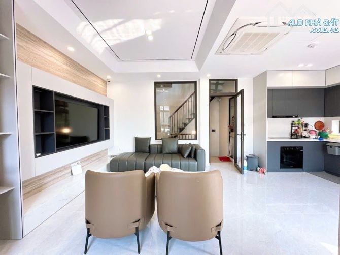 HIẾM LẠC TRUNG, 6 TẦNG THANG MÁY, Ô TÔ TRÁNH, KINH DOANH 46M NHỈNH 16 TỶ