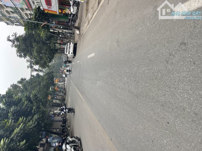 Chính chủ bán gấp đất Hai Bà Trưng, ô tô, 10m ra phố:62M, chỉ 13.6 Tỷ