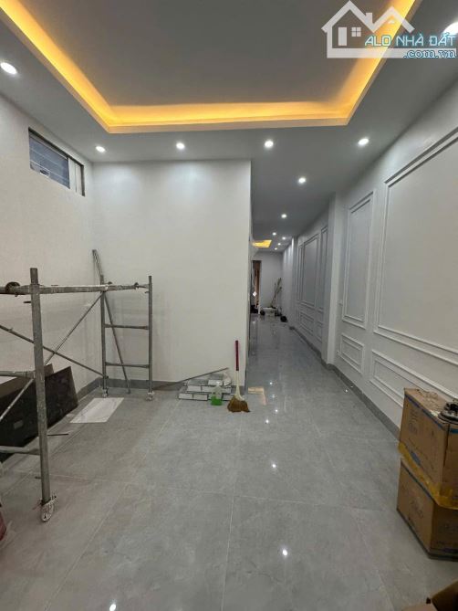 Bán Nhà Minh Khai_Gần TimeCity_Mặt Ngõ Thông_Kinh Doanh_Lô Góc 60m2_6Tầng Thang Máy_16Tỷ5