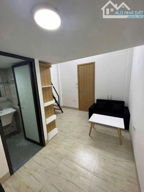 Hàng hiếm dưới 10 tỷ. Toà CCMN phố Kim Giang. Dòng tiền 45triệu/ tháng.