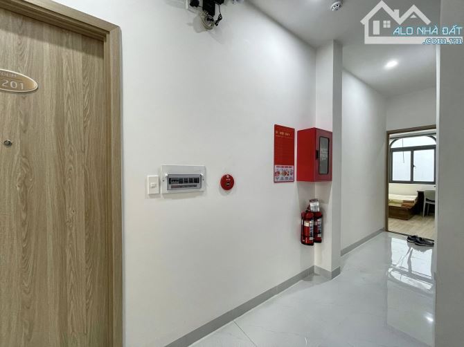 Bán CCMN Ngõ Quỳnh, 91m, 6 tầng, dòng tiền 120tr/th rất gần phố