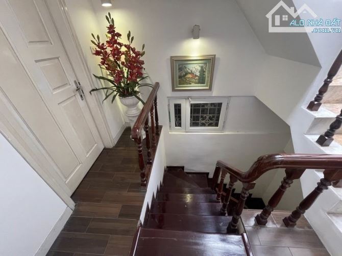 NHÀ ĐẸP NGUYỄN LƯƠNG BẰNG - SÁT VƯỜN HOA 1/6 - 48M2 - 5 TẦNG - NỘI THẤT LONG LANH