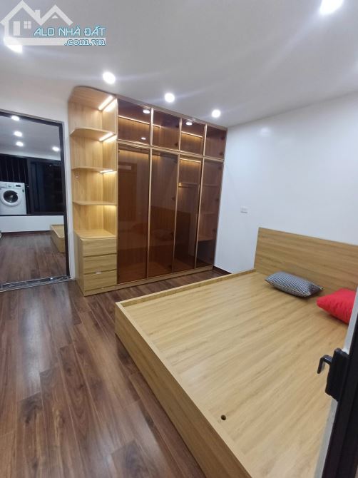 Chính chủ bán căn hô tập the tầng 3 khu c6 Quỳnh Mai, Hai Bà Trưng