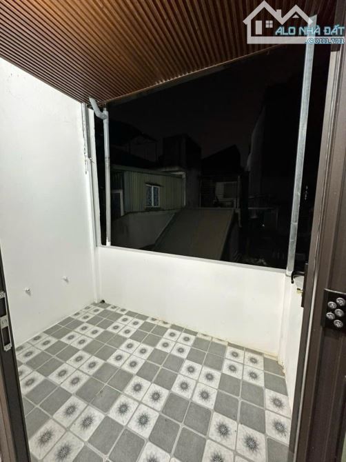 Ngõ Nông Thông Thoáng Kd Lô góc 24m 4 tầng Bạch Mai - Hai Bà Trưng chỉ 5.3 tỷ