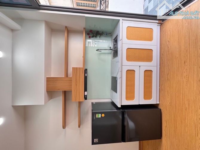 CHDV HOÀNG MAI NỘI THẤT 5 SAO - 6 TẦNG THANG MÁY - DÒNG TIỀN 500TR/NĂM