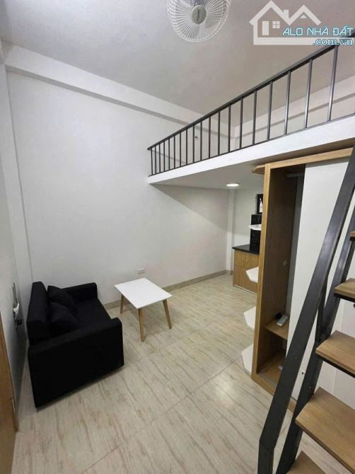 Hàng hiếm dưới 10 tỷ. Toà CCMN phố Kim Giang. Dòng tiền 45triệu/ tháng.