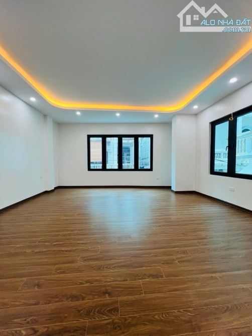 MẶT TIỀN VỈA HÈ – Ô TÔ TRÁNH – 7 TẦNG THANG MÁY – CĂN KIẾM TIỀN CẢ ĐỜI ở LIỄU GIAI!