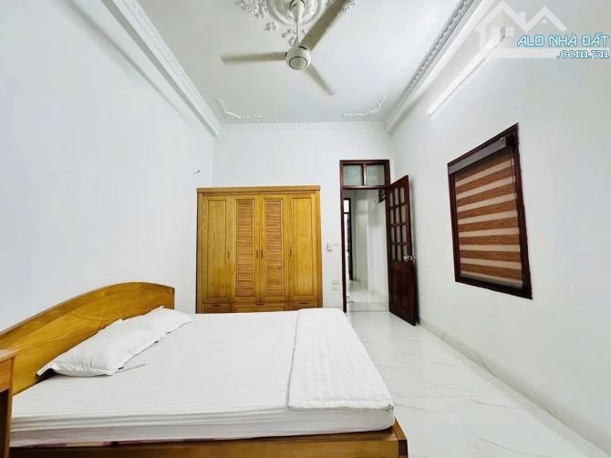 NHÀ XUÂN THUỶ - CẦU GIẤY - LÔ GÓC 3 THOÁNG - NGÕ THÔNG KINH DOANH