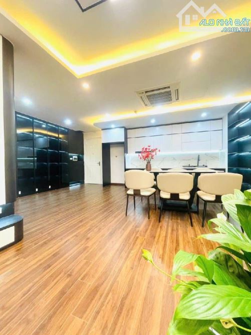Bán Chung Cư Licogi 12, 21 Đại Từ – Lô Góc, Thoáng – 116m – 7,85 tỷ