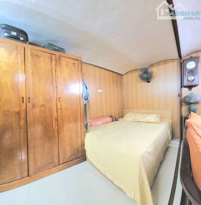 Bán nhà tập thể tầng 1 phố Lê Văn Hưu sổ 22m2 sử dụng 38m2 đi bộ lên hồ gươm TT lõi Hai bà