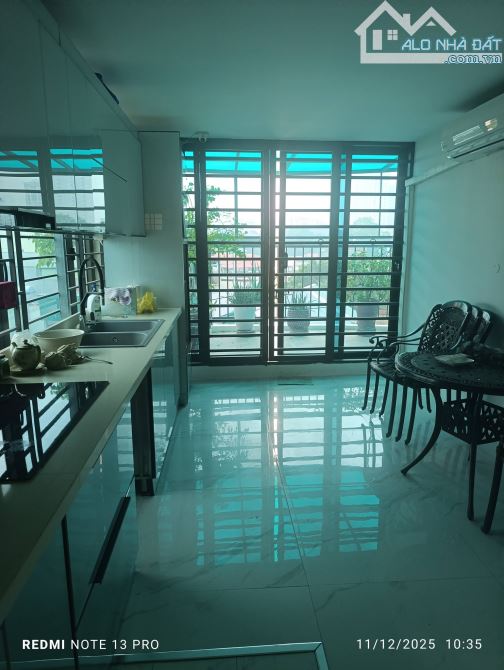 Bán nhà ngõ 38 Phương Mai, DT 65m, 8 tầng, MT 6.5m, giá 24.5 tỷ, ngõ oto.