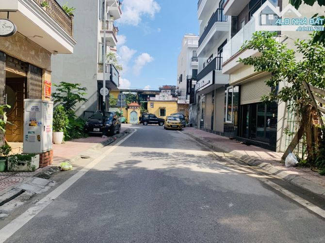 Ms Linh-Bán lô duy nhất tuyến 2 phố đi bộ Thế Lữ, Hạ lý, 40m giá chỉ có 141tr/m - 3