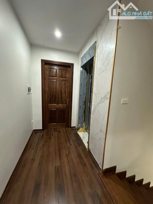 Bán Nhà Minh Khai_Gần TimeCity_Mặt Ngõ Thông_Kinh Doanh_Lô Góc 60m2_6Tầng Thang Máy_16Tỷ5