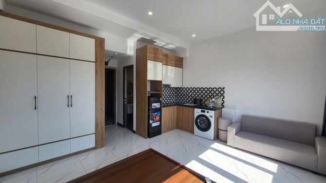 CCMN 32PH NGUYỄN KHANG 155m2x8T THANG MÁY, MT 9.5m, 59 TỶ ÔTÔ VÀO NHÀ, DÒNG TIỀN 2.5 TỶ/N