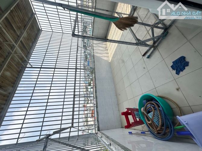 Nhà 4 Tầng mặt tiền đường TX25 phường TX Q12 DT1 07,7m2(5,4x20) đường 16m 💲 13 tỷ - 4